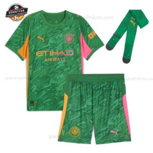 Manchester City Grünes Torwart Kinder Set 25_26-front view with socks