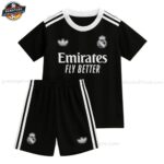 Real Madrid Torwart Schwarzes Set für Kinder 2025/26